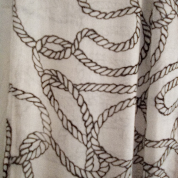 SOLD OUT - Picture 3 of 9